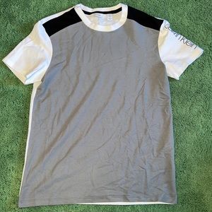 Men’s tee shirt